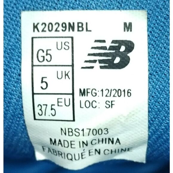 New Balance Adirondack Sandals‎ Youth Size 5 Blue Grey Outdoors Cushioned - Picture 8 of 8